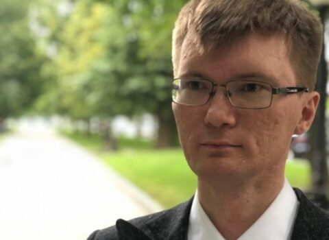 “Ermənistanın mövqeyini dəstəkləmək üçün Rusiya hər cür oyuna cəlb olunub” – Rusiyalı politoloq