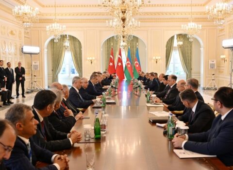 Azərbaycan və Türkiyə liderlərinin geniş tərkibdə görüşü  keçirildi – YENİLƏNİB-2