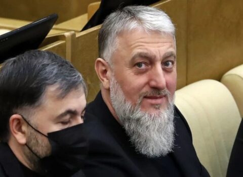 Kadırov Delimxanovun sağ olduğunu bildirdi, foto paylaşdı