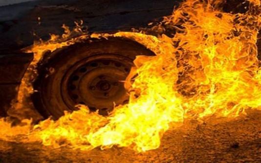 Bakıda “Ford” yandı Bakıda “Ford” yandı