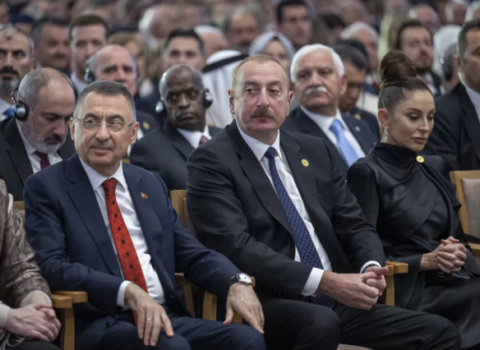 Paşinyan niyə ikinci sırada oturmuşdu? – Mirzoyan Türkiyədəki “qalmaqala” aydınlıq gətirdi