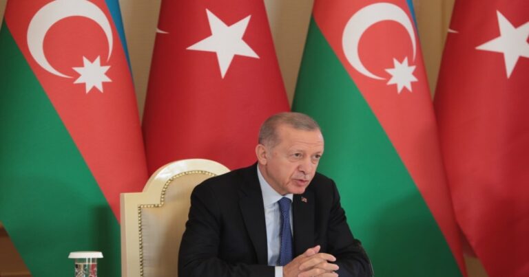 Ərdoğan “hər ailədə 5 uşaq olsun” təklifini bu səbəbdən edib – Fikiri mənfiyə yozanlara TUTARLI CAVAB Ərdoğan “hər ailədə 5 uşaq olsun” təklifini bu səbəbdən edib – Fikiri mənfiyə yozanlara TUTARLI CAVAB