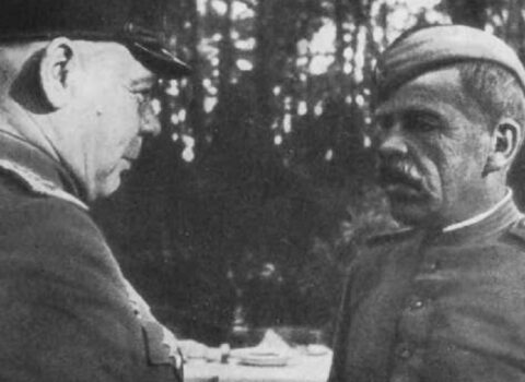 Stalinin əmrindən imtina edən general – Puxova həbs cəzası əvəzinə general-polkovnik rütbəsi verildi
