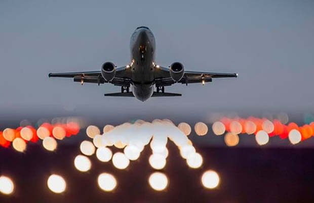 BƏƏ hava məkanını yenidən açdı