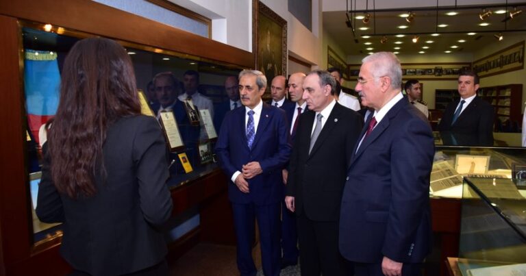 Türkiyə Ali Məhkəməsinin sədri və Baş prokuror Naxçıvandadır Türkiyə Ali Məhkəməsinin sədri və Baş prokuror Naxçıvandadır