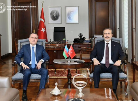 Azərbaycan və Türkiyə XİN başçılarının müzakirə etdikləri məsələlər açıqlandı