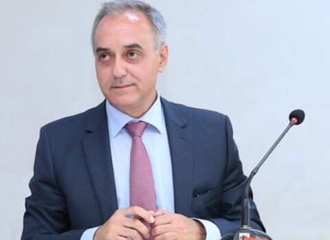 Binəqədi icra başçısından özbaşınalıq: Politoloqun hasarını SÖKDÜRDÜ – FOTO