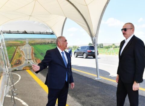 Prezident Əhmədbəyli-Füzuli-Şuşa avtomobil yolunun tikintisi ilə tanış oldu – YENİLƏNİB