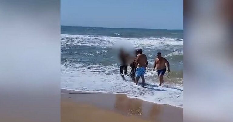 Bakıda 36 yaşlı qadın dənizdə BATDI Bakıda 36 yaşlı qadın dənizdə BATDI