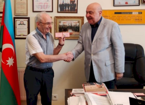 Rafiq Əliyev Yazıçılar Birliyinin üzvü oldu
