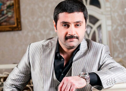 “Paltarlarımı evdə yuduzdurmuram” – İzzət Bağırov