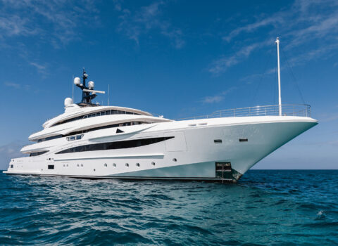 330 milyonluq “Lady Jorgia” Bodruma GƏLDİ