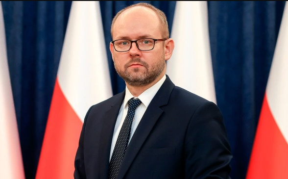 Pşidaç: “Ukrayna NATO-ya üzv olmaq üçün İsveç və Finlandiyanın yolunu getməlidir” Pşidaç: “Ukrayna NATO-ya üzv olmaq üçün İsveç və Finlandiyanın yolunu getməlidir”