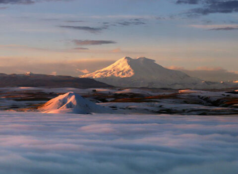 Bir qrup turist Elbrus dağında qaldı
