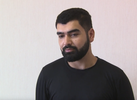 Həkimlər və televiziya aparıcılarının adından istifadə edən dələduz SAXLANILDI