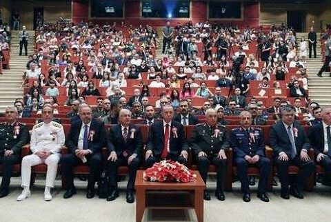 Ərdoğanın iştirak etdiyi tədbirdə 42 hərbçimiz diplom aldı