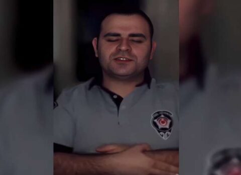 Namaza lağ edən şəxsin görüntüləri tənqid edildi – VİDEO