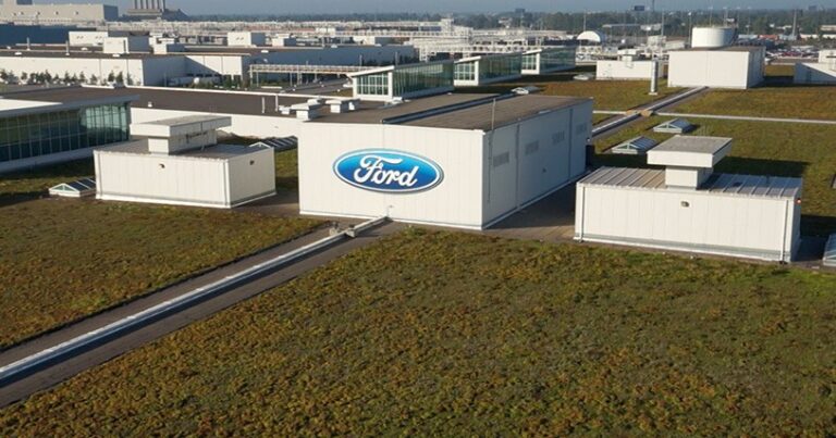 ABŞ-da “Ford” zavodunda insident: İşçilər təxliyə edildi ABŞ-da “Ford” zavodunda insident: İşçilər təxliyə edildi