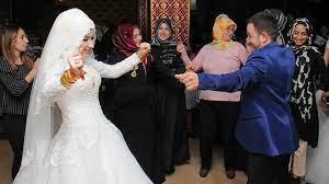 Türkiyədə ŞOK QADAĞA: kişi və qadınlar birgə əylənə bilməyəcəklər – FOTO