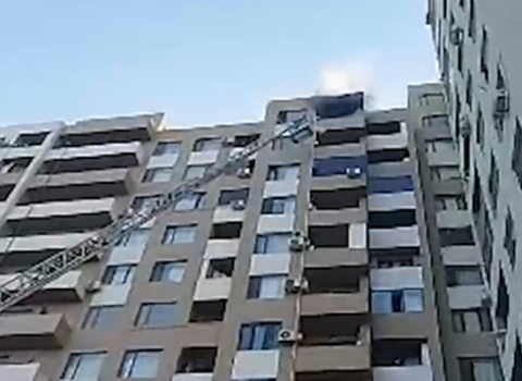 Mənzildəki yanğının qarşısı belə alındı – VİDEO