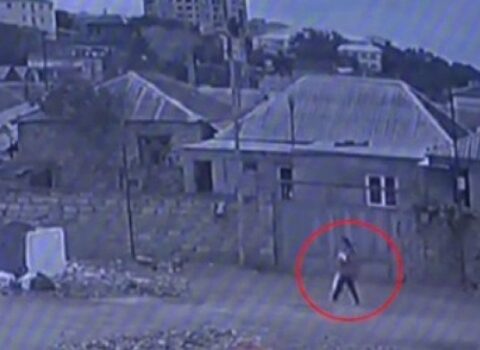 “Uşağın atasının kimliyi bəlli deyil” – Övladını zibilliyə atan qadının bibisi danışdı – VİDEO