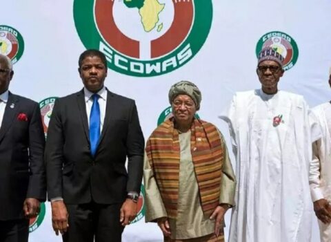 ECOWAS nümayəndə heyəti Nigerin devrilmiş prezidenti ilə görüşdü