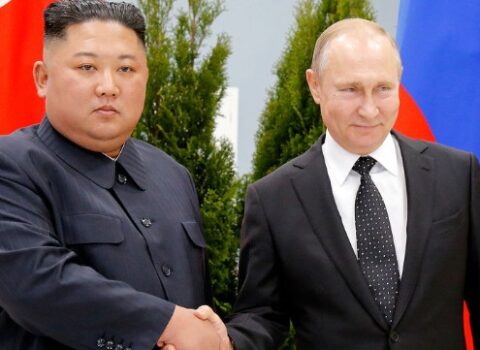 Putin Kim Çeni təbrik etdi