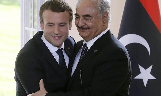 Müharibə ehtimalı artır: Haftar yenidən Makronun qanadı altında… Müharibə ehtimalı artır: Haftar yenidən Makronun qanadı altında…