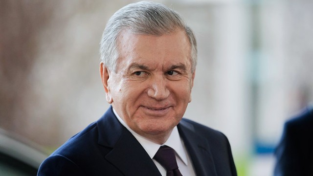 Mirziyoyev: “Konstitusiyanın öyrənilməsinə uşaq bağçasından başlanmalıdır”