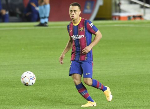 “Barsa” Serjinyo Desti satmaq istəyir