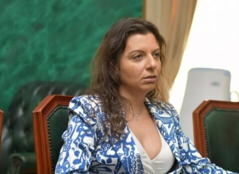 Simonyanın evinin yaxınlığına dron düşdü