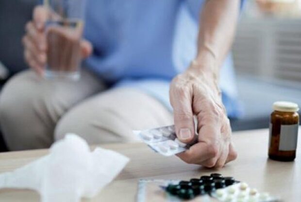 65 yaşlı qadın dərmandan zəhərləndi