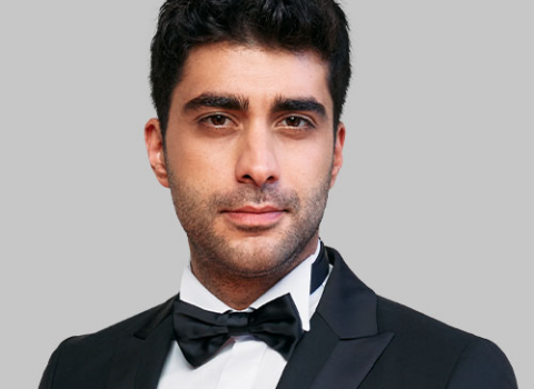 Məşhur aktyor makiyajı ilə biabır oldu – FOTO