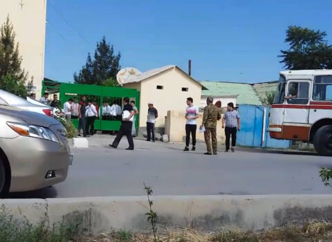 Türkmənistandan hərbçilər də mühacirət edir – ƏTRAFLI