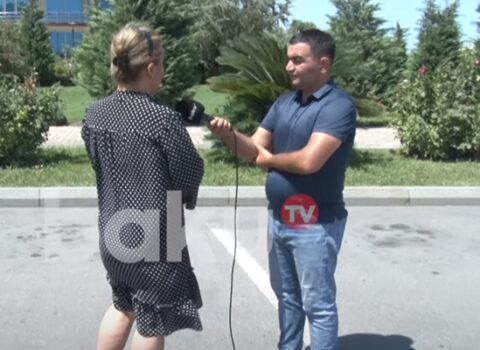 Nəvəsinə işgəncə verdiyi deyilən nənə danışdı – VİDEO