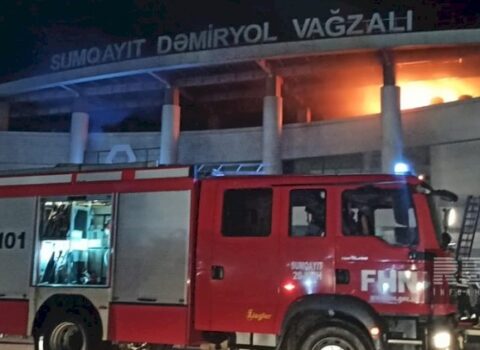Sumqayıt dəmir yolu vağzalındakı yanğın söndürüldü – VİDEO – YENİLƏNDİ-2
