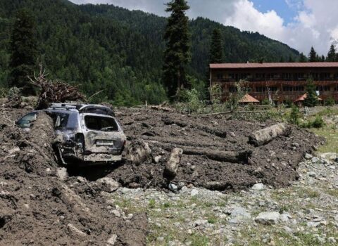 Qonşunun bu şəhəri TANINMAZ halda – 18 ölü, 16 itkin