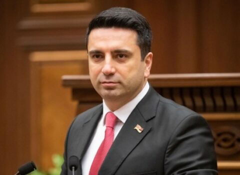 Simonyan: “Sərhədlərin müəyyənləşdirilməsi sülh müqaviləsindən sonra da aparıla bilər”