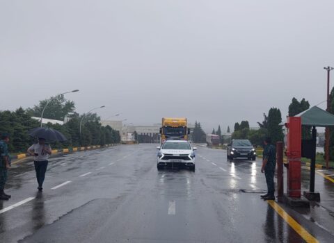 Rusiya Qarabağda yaşayan ermənilərə yardım göndərir