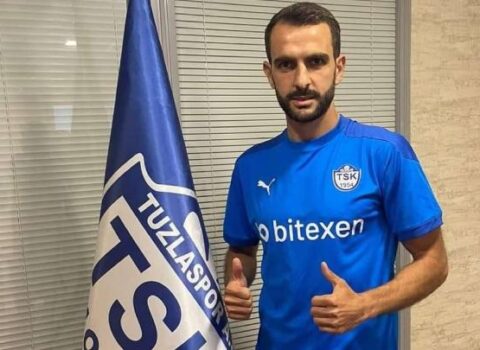 Azərbaycanlı futbolçu Türkiyə klubuna qələbə qazandırdı