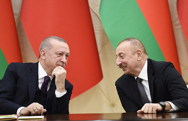 Ərdoğan İlham Əliyevə zəng etdi