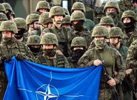 NATO Kosovodakı hərbi qüvvələrini artıracaq