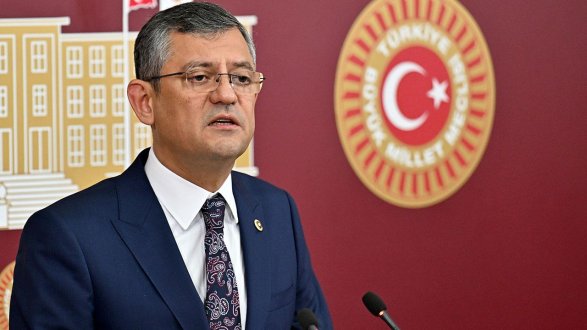 Özəl Kılıçdaroğluna meydan oxuyur: Müxalifətin lideri olmağı hədəfləyir