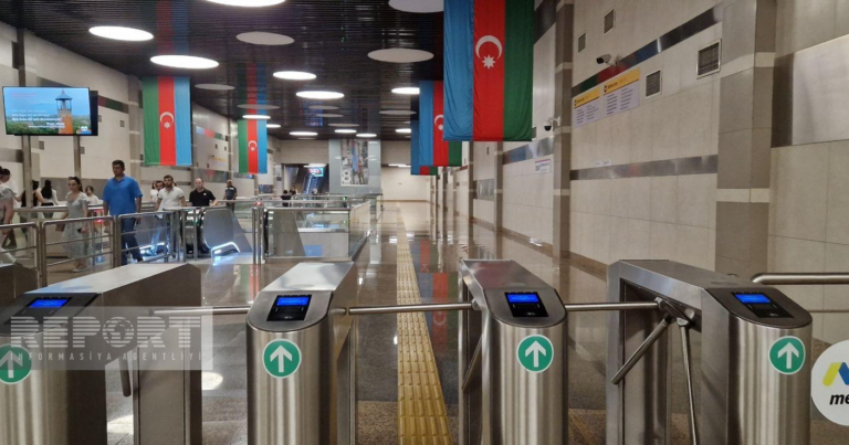 Metroda QR ödəniş üsulunun tətbiqinə başlanılır Metroda QR ödəniş üsulunun tətbiqinə başlanılır
