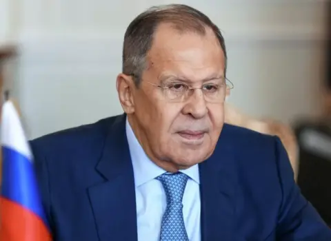 Sergey Lavrov: “Rusiya Ermənistanla bütün razılaşmalara sadiqdir”