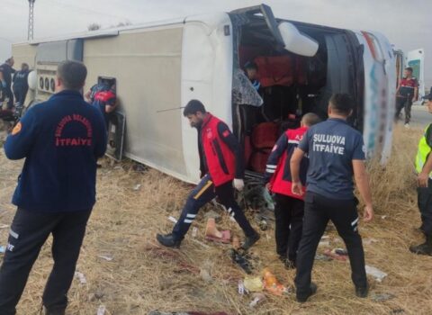 Türkiyədə avtobus aşdı – 5 ölü, 30 yaralı