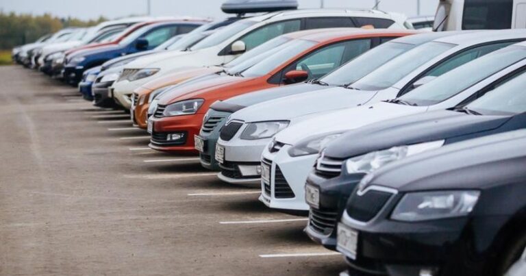 Dünya üzrə avtomobil bazarında satışlar 10 faiz artdı