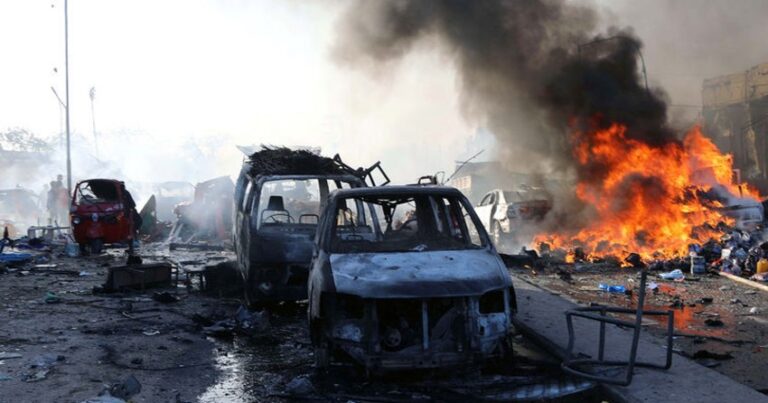 Somalidə terror aktında ölənlərin sayı 21-ə çatdı Somalidə terror aktında ölənlərin sayı 21-ə çatdı
