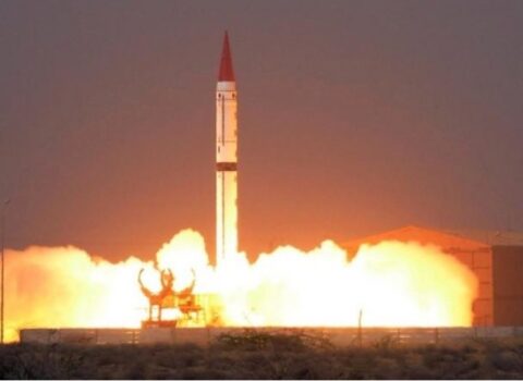 İran “Nur-3” peykini uğurla orbitə çıxardı