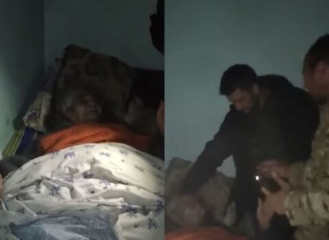 Hərbçilərimizin yardım etdiyi 90 yaşlı erməni qadın: “Allah bizim millətin üstünə od töksün” – VİDEO